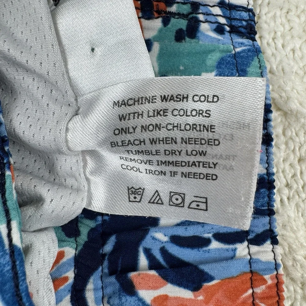 Coolibar Swim Trunks Board Shorts Men's XL Multicolor Animal Print Floral UPF50+